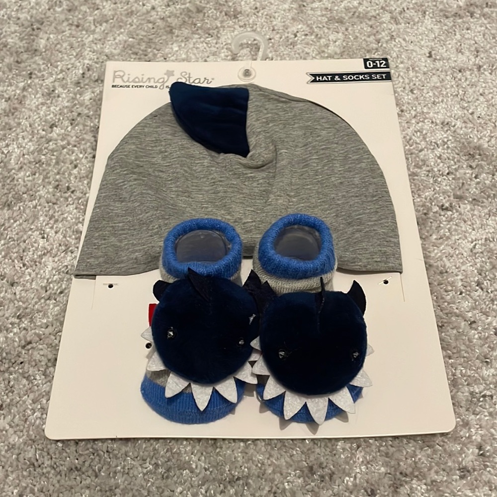 NEW WITH TAGS | Rising Star Shark Hat & Socks Set (0-12 months)